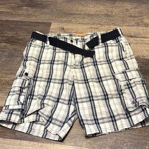 MENS Cargo Shorts With Belt